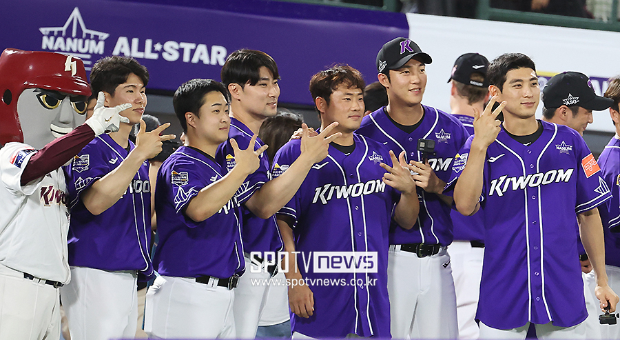 ▲ 김혜성 김재웅 임창민 이지영 안우진 이정후 ⓒ곽혜미 기자