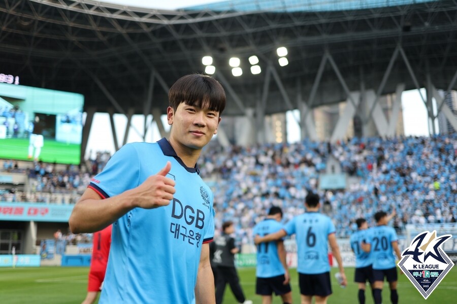 ▲ 아시안게임 명단에 포함된 대구FC 황재원과 광주FC 정호연(사진 위부터). ⓒ한국프로축구연맹