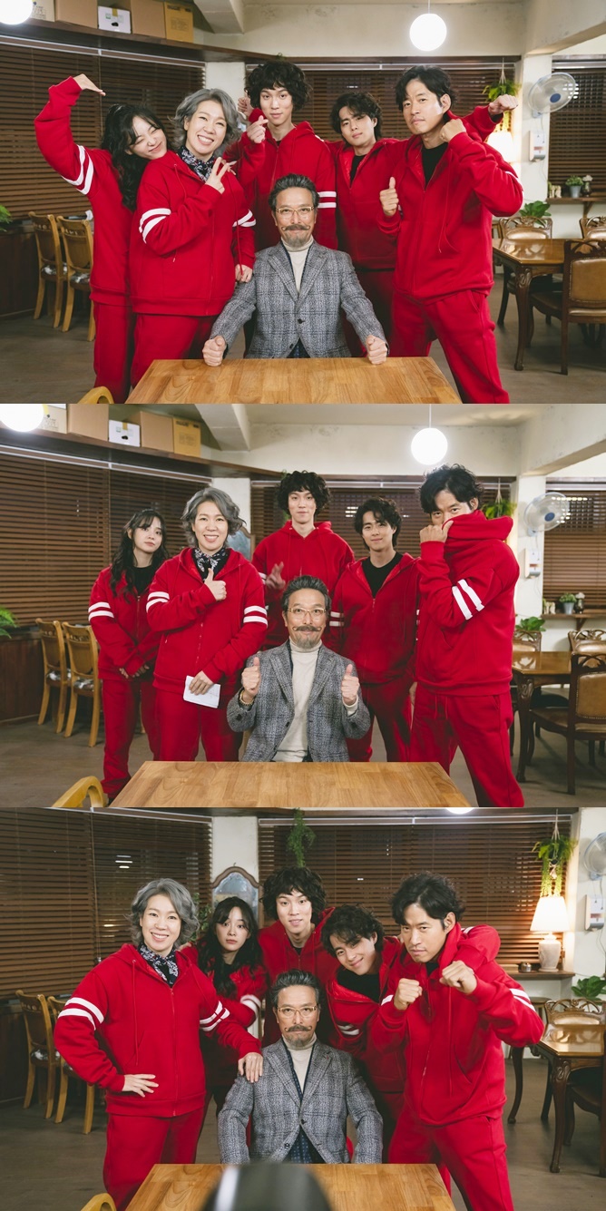 '경소문2' 조병규→김세정, 완전체 카운터즈 가족사진 공개