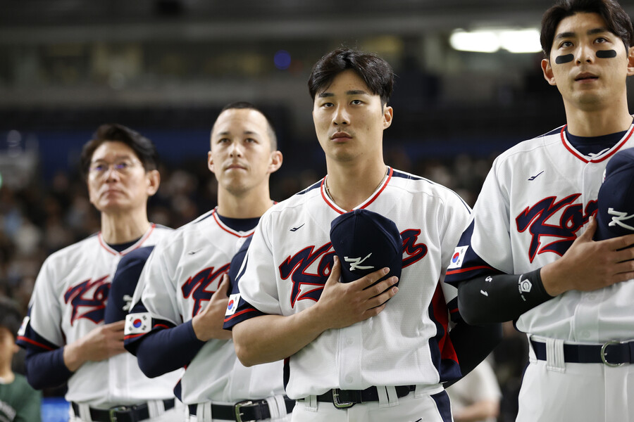 KBO, 전임감독제·피치클락·연장 승부치기 등 도입, 왜?…"야구팬들 눈높이 미치지 못하는 전력과 성적"[공식발표]