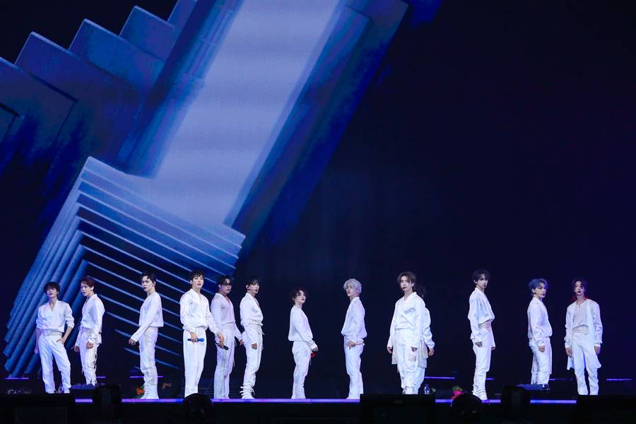 세븐틴, 에너지로 고척돔 '핫'하게 달궜다 "캐럿 덕분에 빛날 수 있어"[종합]