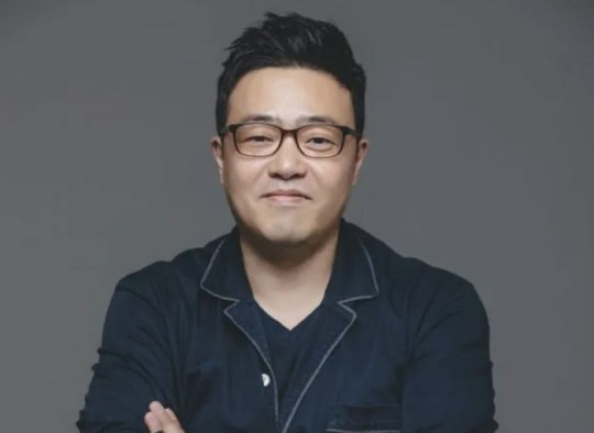 [단독]"오기재 아니라 위조"…안성일, 측근이 밝힌 거짓 학력+경력 전말