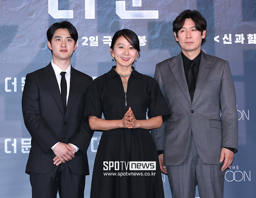 "톰 크루즈만 잘하는 거 아냐" '더 문' 설경구X도경수의 우주액션 스펙터클[종합]