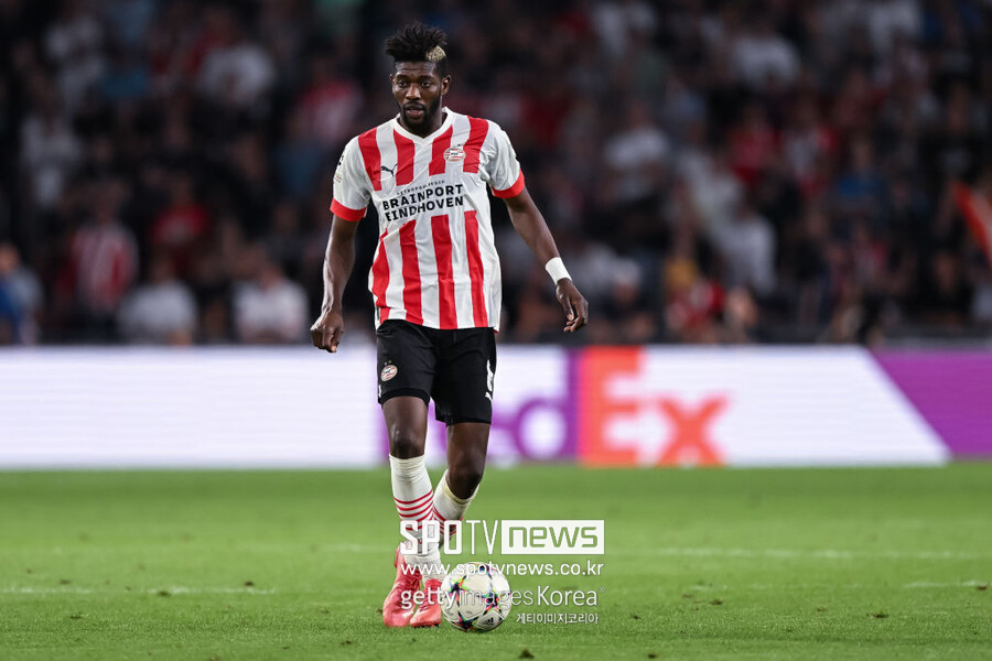 ▲ PSV 에인트호번 미드필더 이브라힘 상가레가 이적 시장의 뜨거운 감자로 급부상했다.