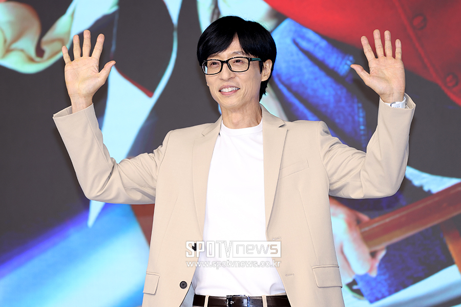 '유느님' 유재석, 파도 파도 나오는 '미담 자판기'[이슈S]