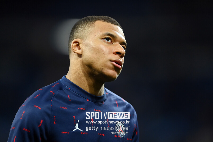 '1조원 줘도 사우디에서 1년도 뛰기 싫어'…음바페 나갔으면 하는 PSG 좌절