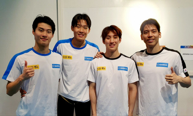 ▲ 왼쪽부터 황선우, 김영범, 최동열, 이주호 ⓒ대한수영연맹
