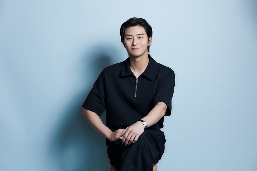 '콘크리트 유토피아' 박서준 "삼형제+대식가父…손 큰 母덕 재난 두 달 버틸 수 있어"[인터뷰③]