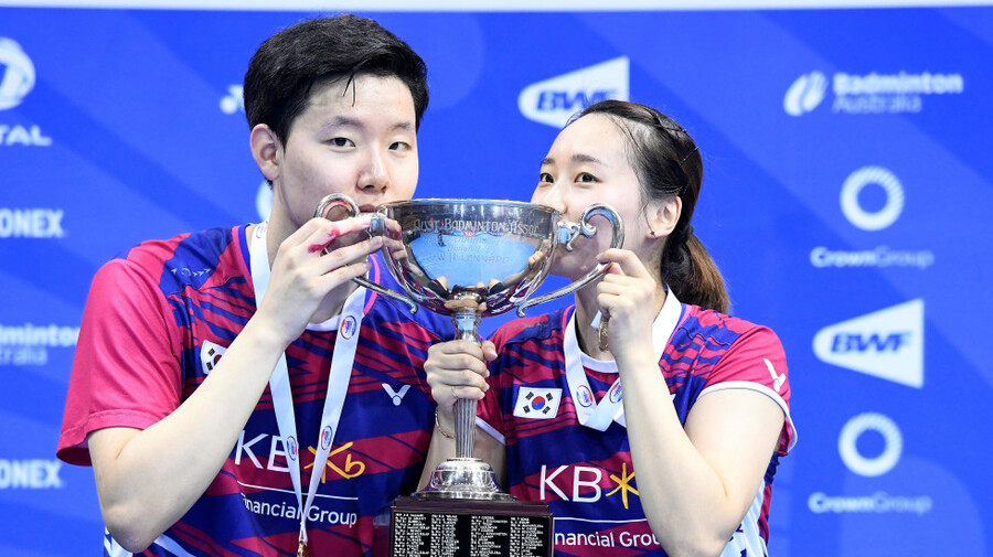 ▲ 2018년 호주오픈 혼합 복식에서 우승한 서승재(왼쪽)와 채유정 ⓒBWF 홈페이지 캡처