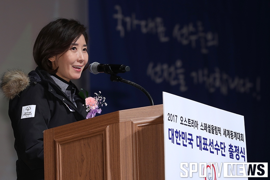 다운증후군 딸 둔 나경원 "주호민 사건, 양쪽 모두 이해한다" 