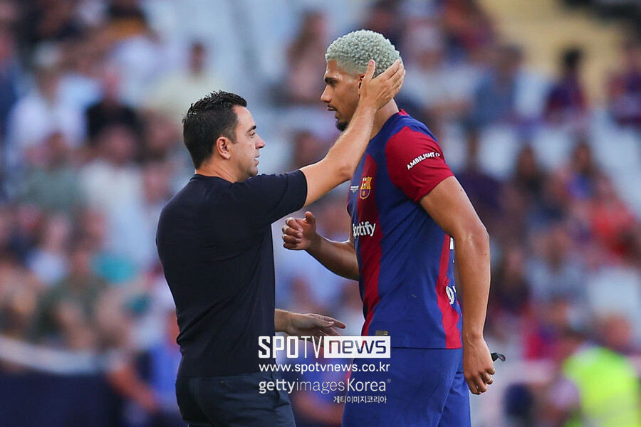 ▲ 부상으로 교체된 아라우호.