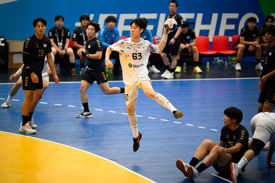 ▲ 19세 이하(U-19) 남자 핸드볼 한국과 일본의 경기 장면 ⓒ대한핸드볼협회
