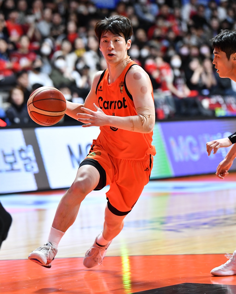 '8천→2억' 이정현 연봉 수직 상승…지난 시즌 대비 150% 인상
