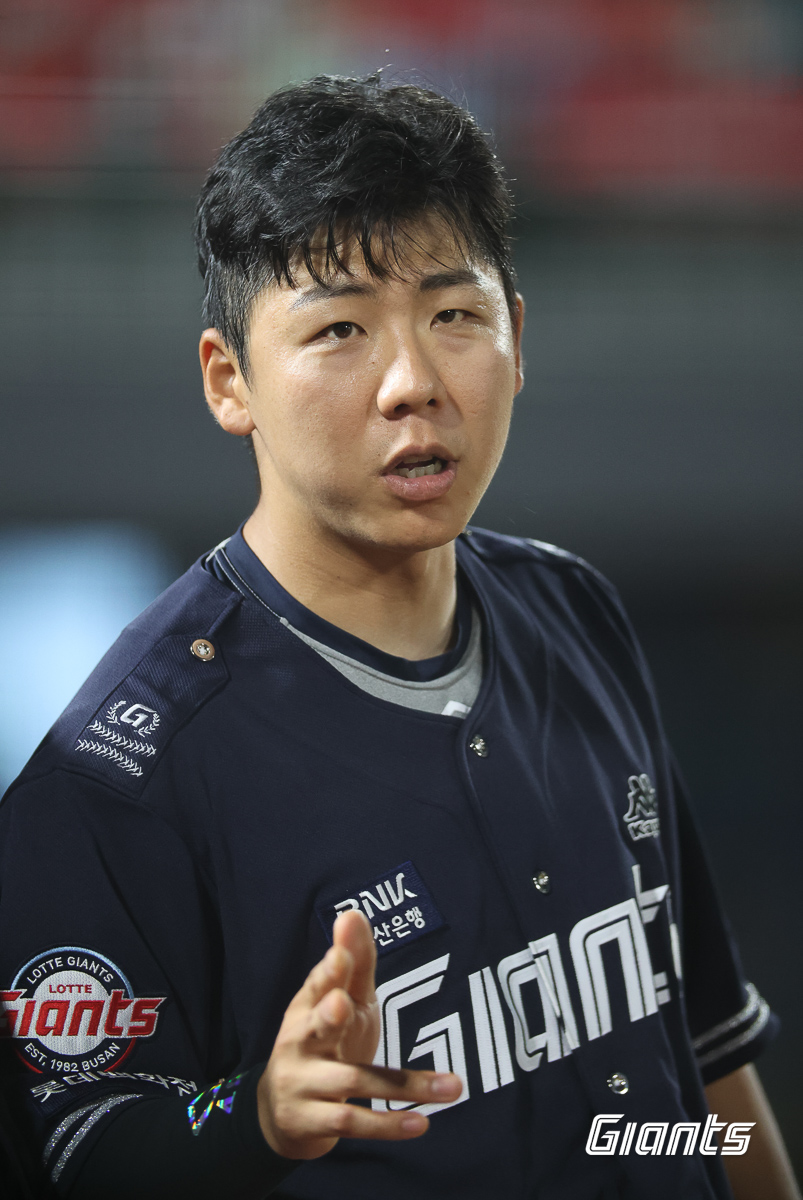 ▲ 이정훈이 롯데의 새로운 복덩이로 떠올랐다. ⓒ롯데 자이언츠