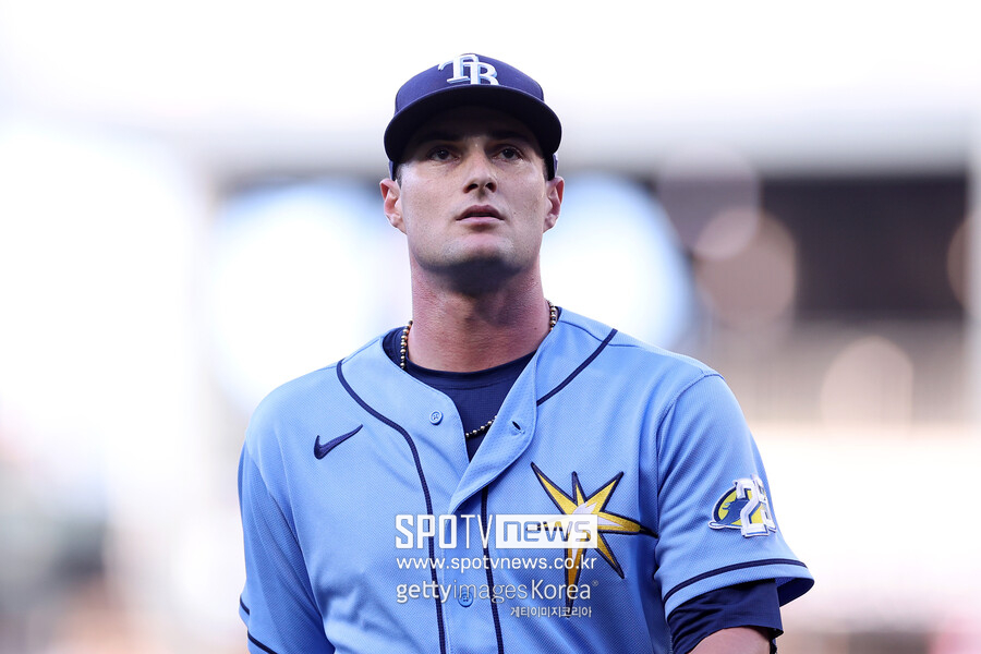 [이창섭의 MLB스코프] 에이스는 수술, 스타 타자는 추문… 대공황에 빠진 탬파베이