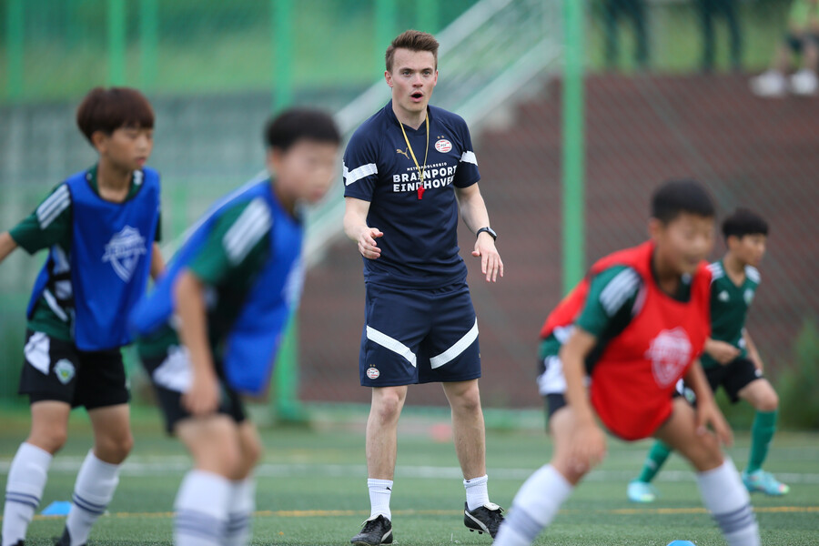 ▲ 전북 현대 B팀과 영생고 선수들이 네덜란드 PSV 에인트호번 주최 국제 대회에 나선다. ⓒ전북 현대