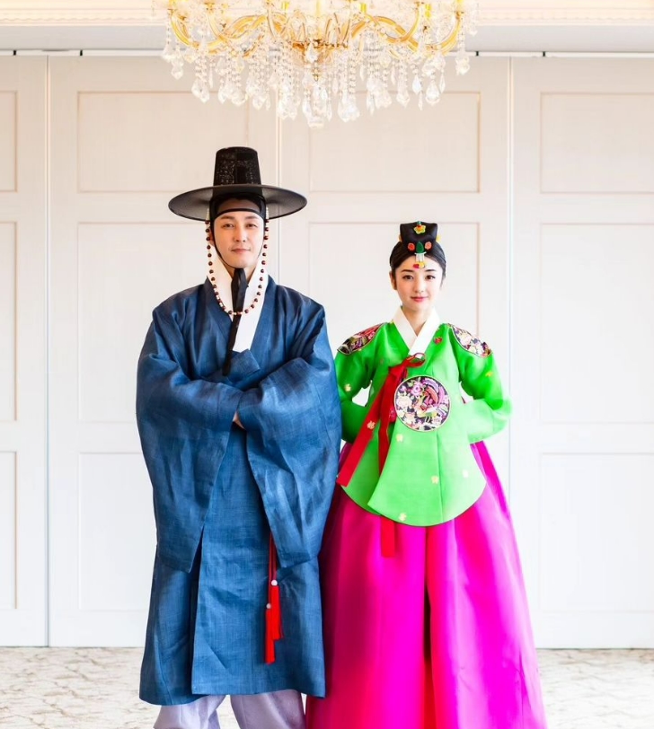 ▲ 심형탁(왼쪽), 사야 부부. 출처| 심형탁 인스타그램
