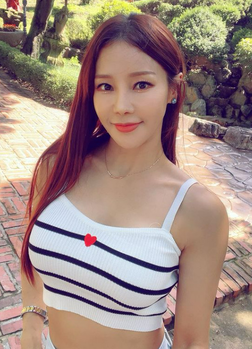 ▲ 출처| 미나 인스타그램