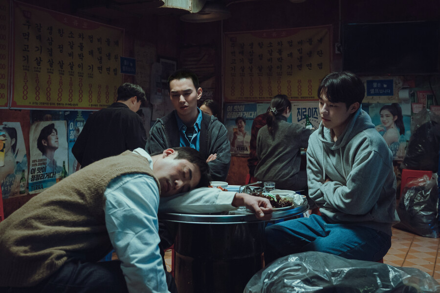 ▲ 거래 스틸.  제공|웨이브