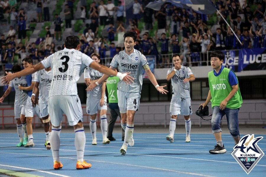 ▲ 오반석이 경기 막바지 결승골을 터트렸다.  ⓒ한국프로축구연맹
