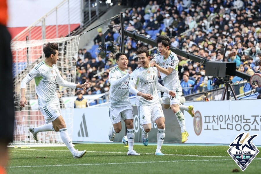 ▲ 늘 좋은 경기력만 보여주고 싶은 송민규. ⓒ한국프로축구연맹