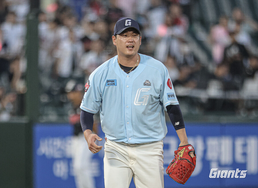 ▲ 롯데는 선발 등판한 나균안의 9탈삼진 투혼에도 연패 탈출에 실패했다. ⓒ롯데 자이언츠