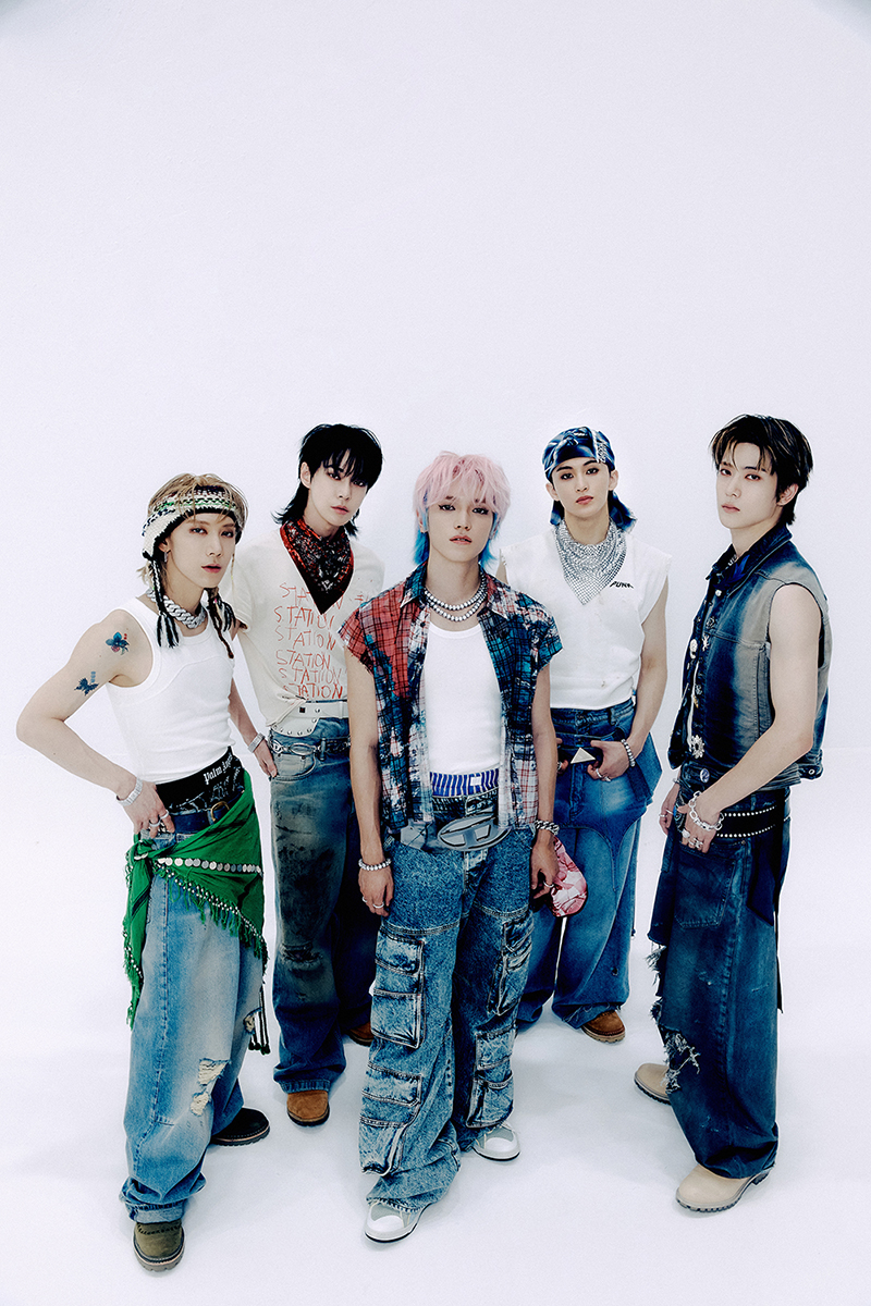 ▲ NCT '배기 진스' 티저 이미지. 제공| SM엔터테인먼트