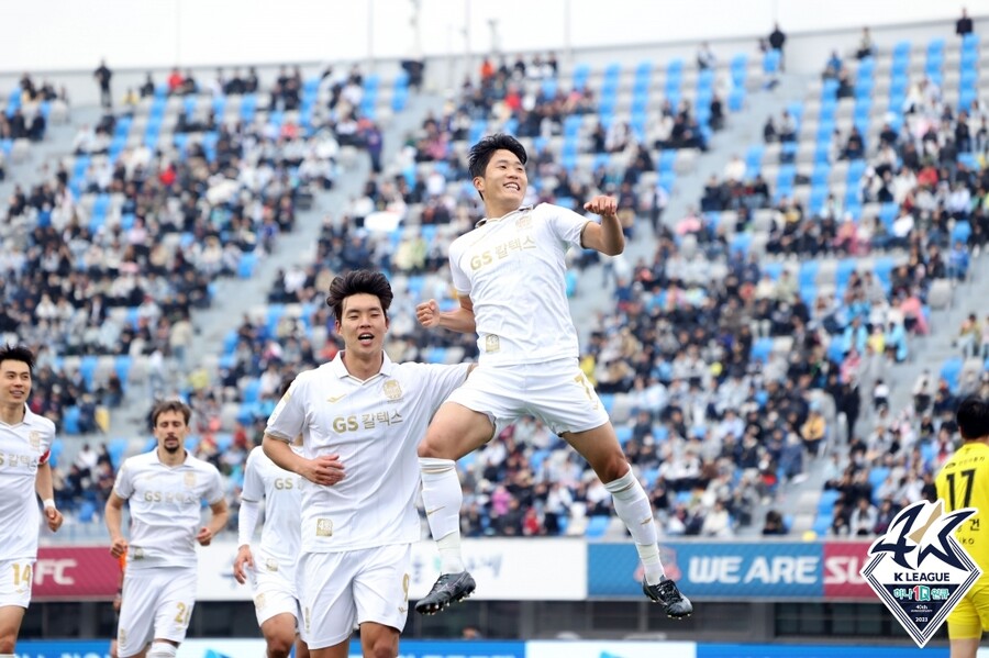 ▲ FC서울 주장 나상호는 결과를 꼭 가져오겠다고 강조했다. ⓒ한국프로축구연맹