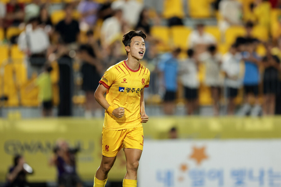 ▲ 엄지성이 28라운드 MVP로 선정됐다. ⓒ한국프로축구연맹