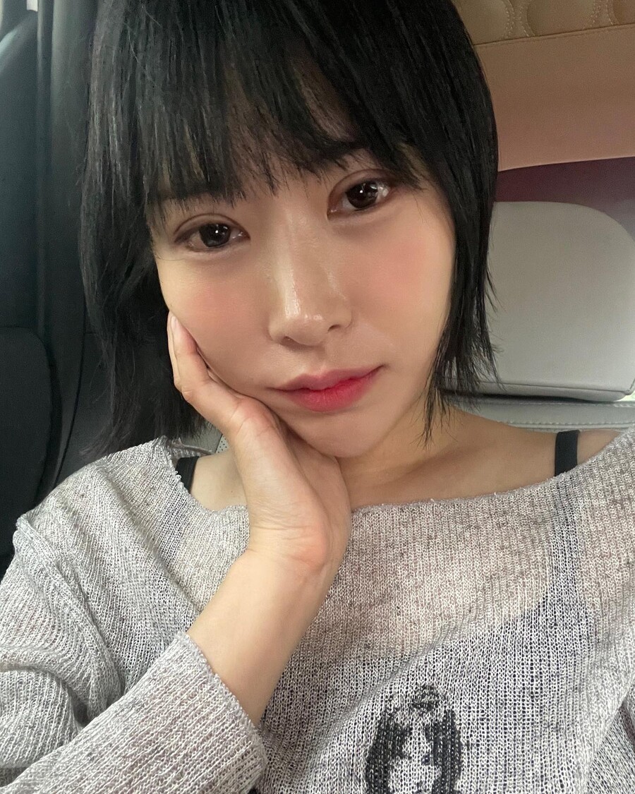 이세영, 유튜브 1년 쉬더니…사뭇 달라진 이미지