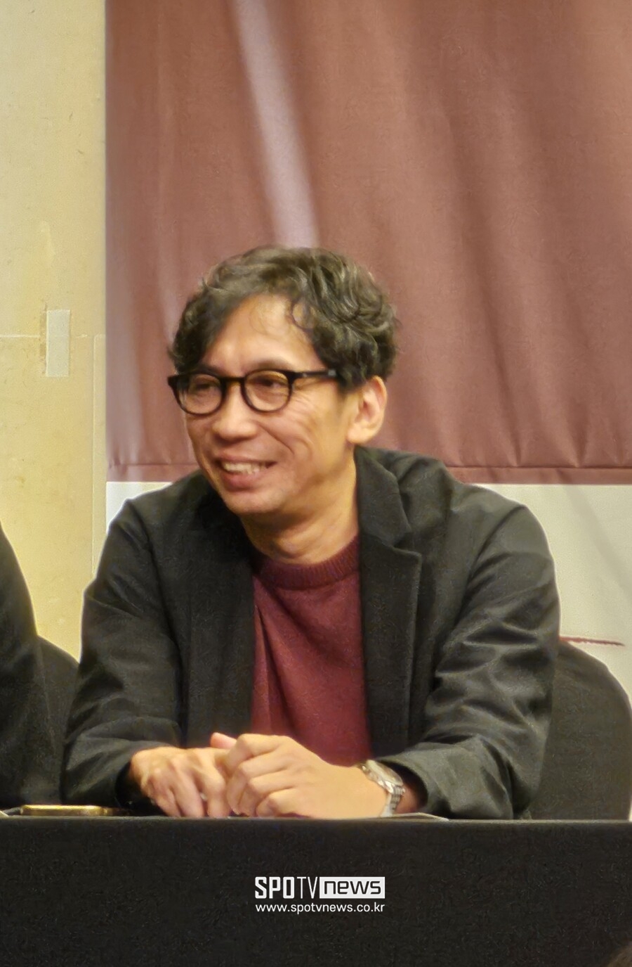 '완벽한 가족' 유키사다 이사오 감독 "첫 韓 드라마, '김병철 망했다' 안 듣게 할 것"