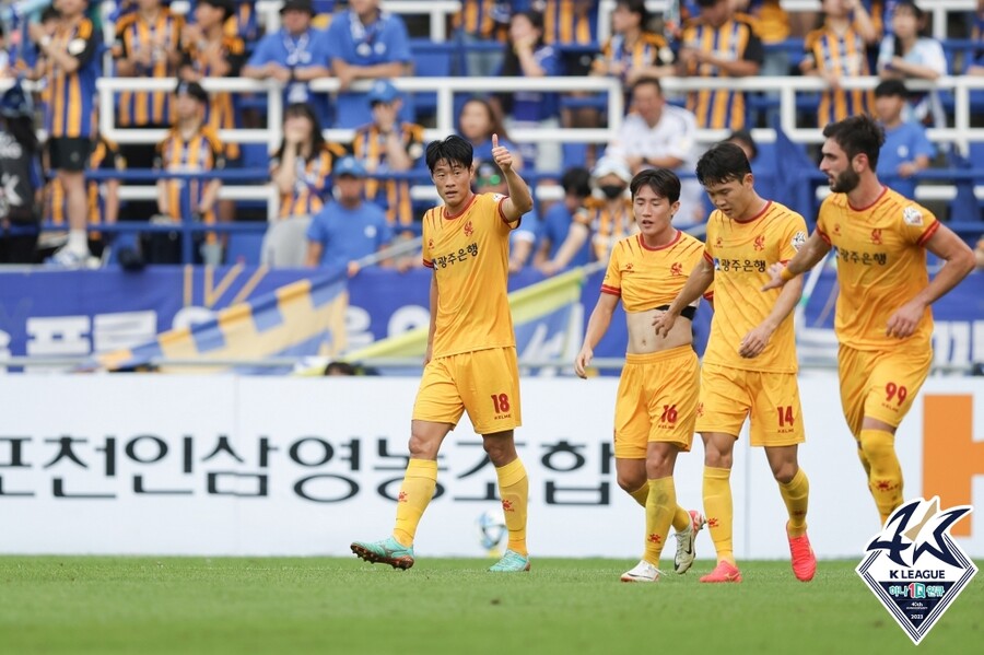 ▲ 광주FC가 울산 원정길에서 선제 득점을 신고했다 ⓒ한국프로축구연맹