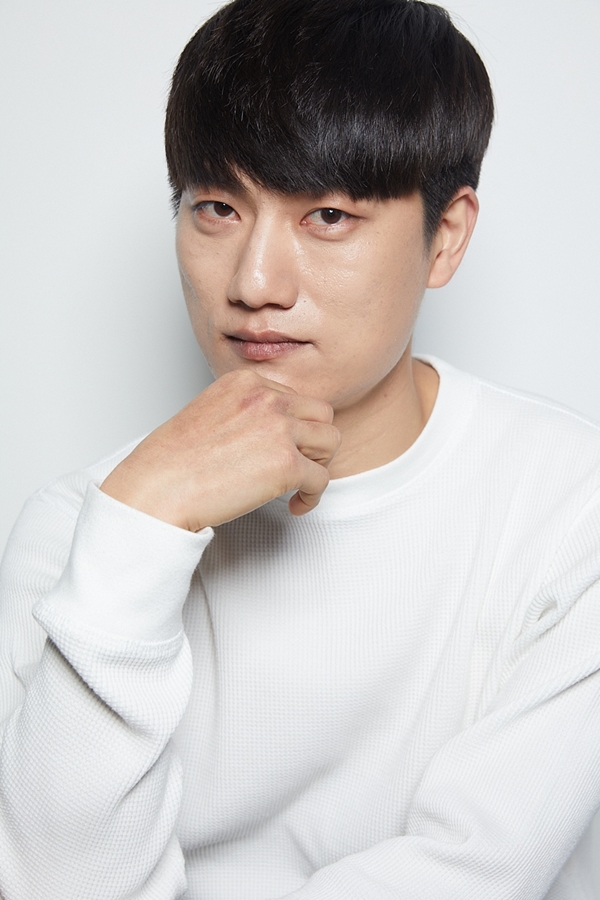 '삼식이' 김민송, '아라문의 검' 캐스팅…강렬한 존재감으로 신 스틸러 활약 예고