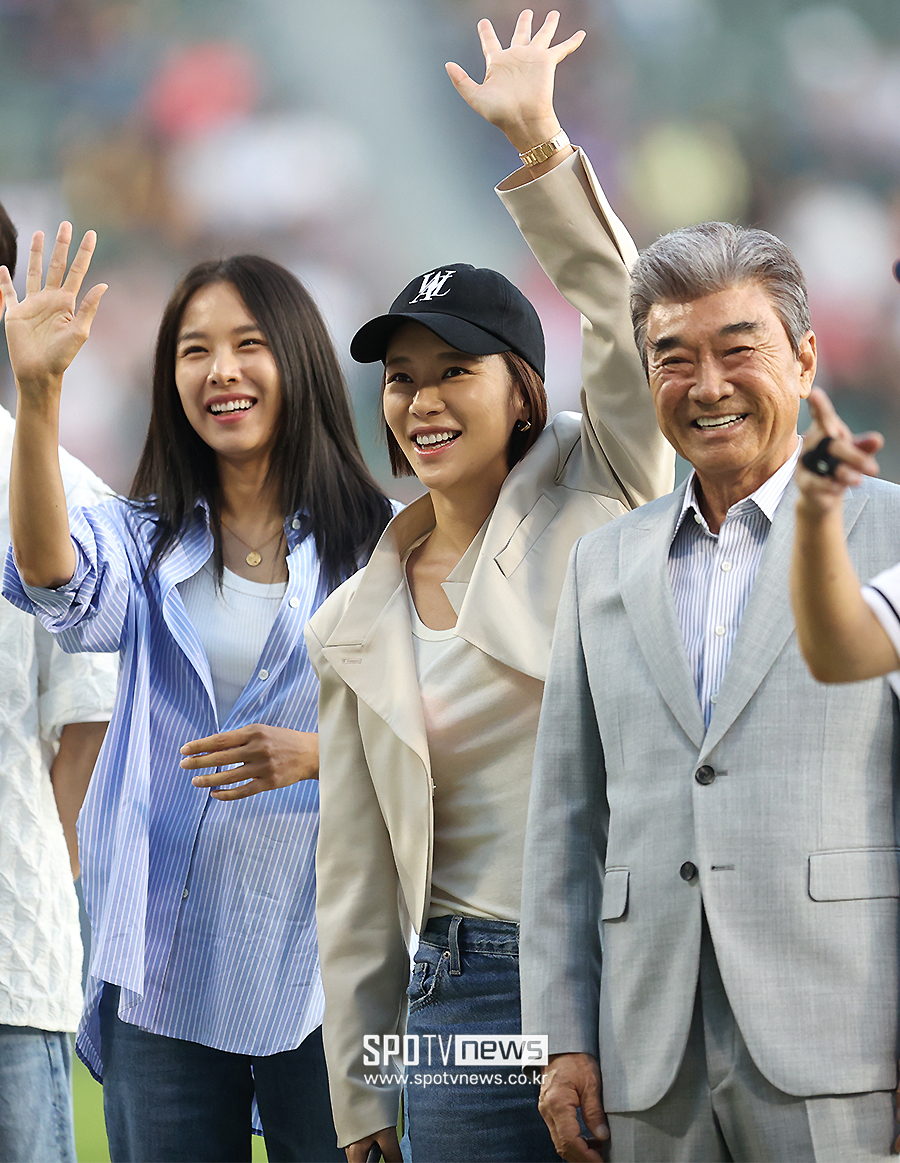 ▲ 조윤희 황정음 이덕화 ⓒ곽혜미 기자