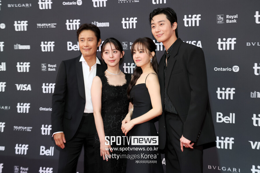 ▲  '콘크리트 유토피아' 토론토영화제 레드카펫. ⓒ게티이미지