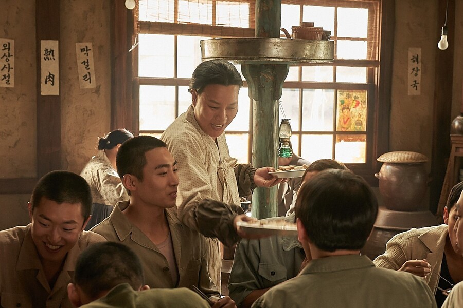 ▲ 1947 보스톤 스틸. 제공| 롯데 엔터