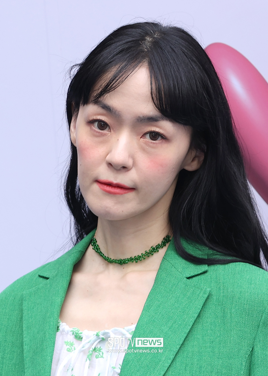 김윤아 측 "日 후쿠시마 오염수 방출 비판, 결코 정치적 입장 아냐"[전문]