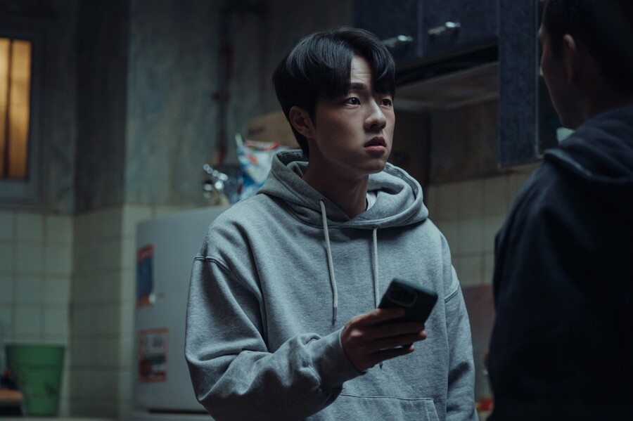 ▲ '거래' 김동휘. 제공| 웨이브