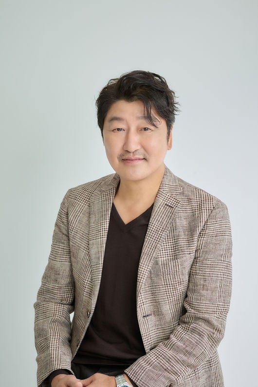 '거미집' 송강호 "故김기영 감독 묘사 아냐, 韓영화 전체적 오마주…잘 해결되길"[인터뷰①]