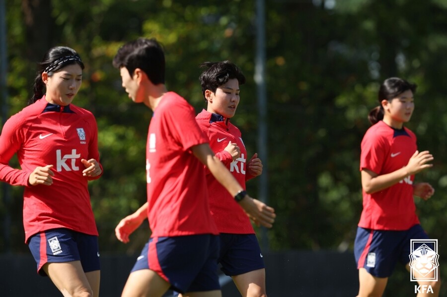 ▲ 항저우 아시안게임을 앞두고 훈련이 한창인 여자축구 대표팀 ⓒ 대한축구협회