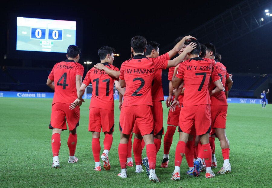 ▲ 19일 쿠웨이트에 9-0 대승을 거둔 한국 대표팀. ⓒ연합뉴스