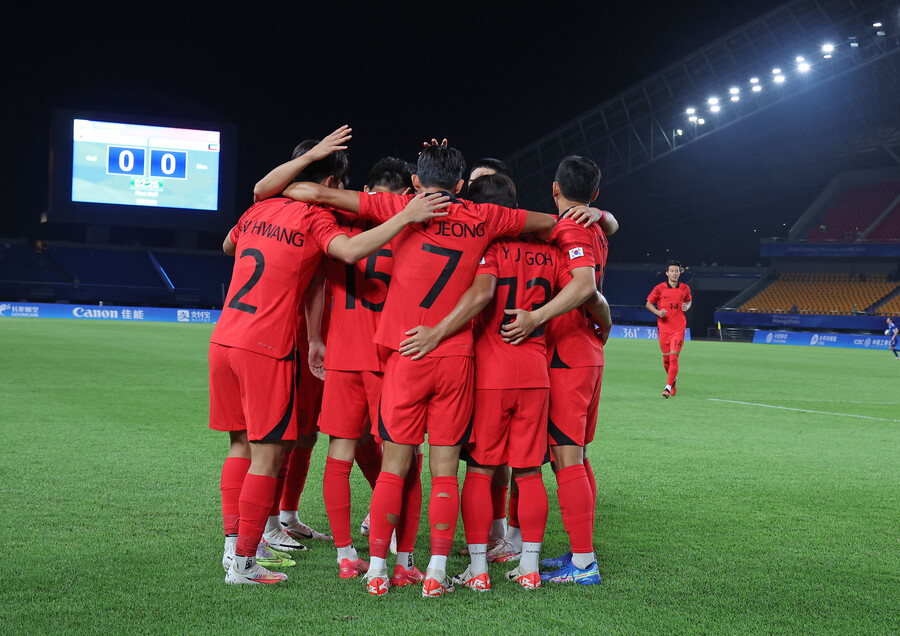 ▲ 19일 쿠웨이트에 9-0 대승을 거둔 한국 대표팀. ⓒ연합뉴스