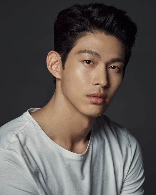 "내 아내와 상간"…'최정원 불륜설 제기' A씨, 협박·명예훼손 '무혐의'[이슈S]