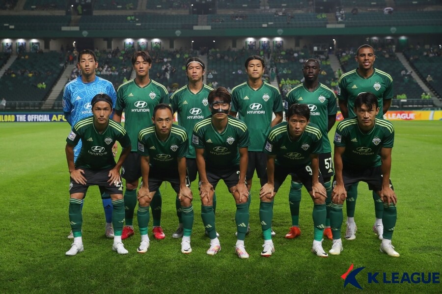 ▲ 전북이 홈에서 킷치를 잡았다. ⓒ한국프로축구연맹