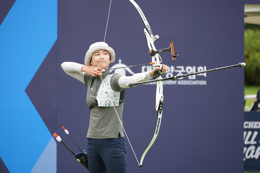 ▲ 제55회 전국 남녀양궁종합선수권 대회 리커브 여자부에서 우승한 박선진 ⓒ대한양궁협회