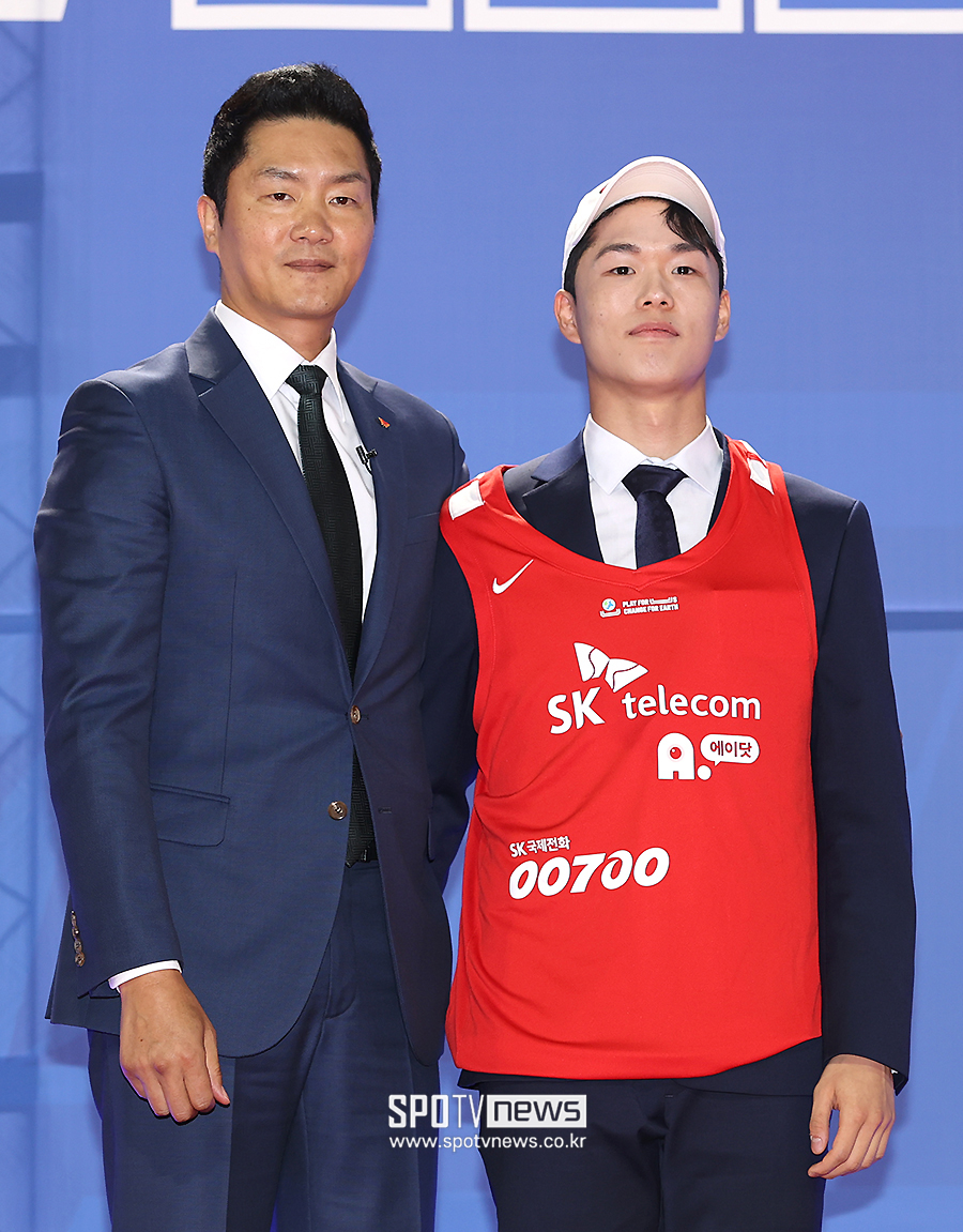 ▲ 서울 SK 전희철 감독 이경도 ⓒ곽혜미 기자