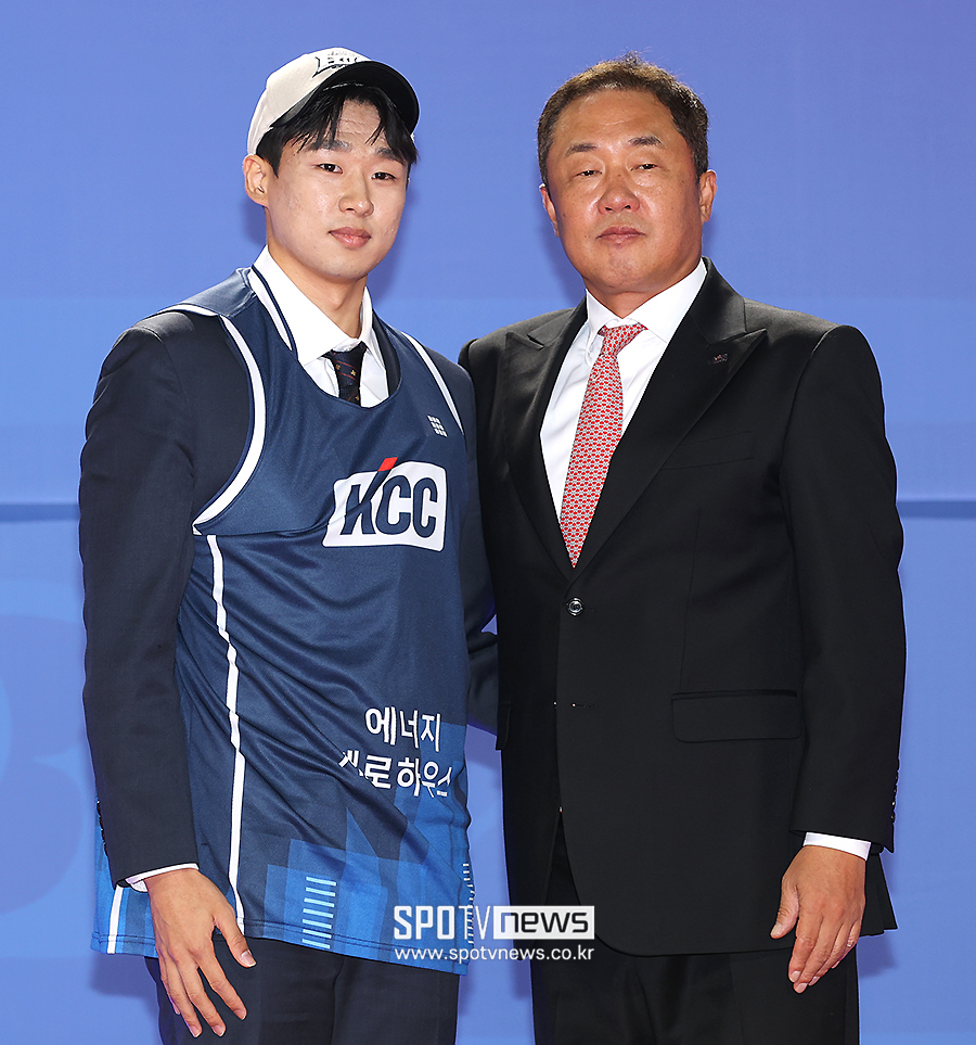 ▲ 부산 KCC 전창진 감독 정배권 ⓒ곽혜미 기자