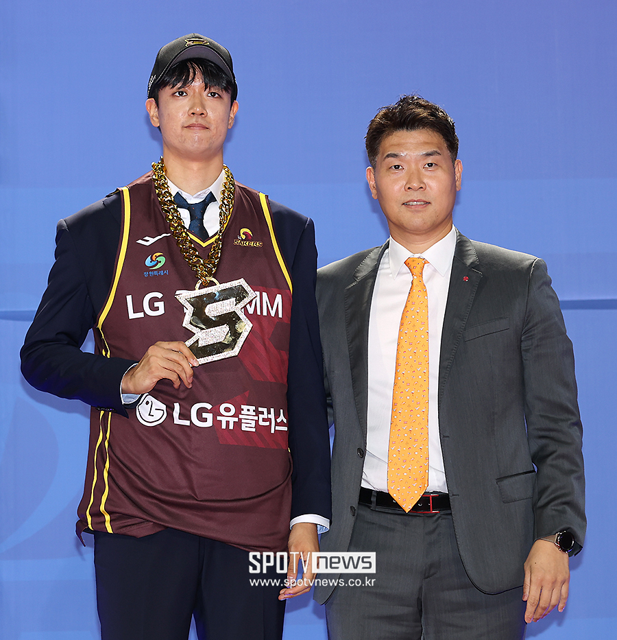 ▲ 이강현 LG 조상현 감독 ⓒ곽혜미 기자