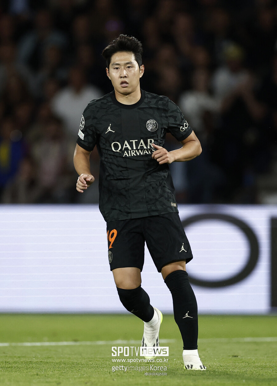 ▲ 20일(한국시간) 보루시아 도르트문트와 UEFA 챔피언스리그 경기에 출전한 이강인. ⓒ연합뉴스/로이터