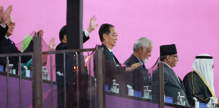 ▲ 한덕수 국무총리가 중국 항저우에 방문해 중국 시진핑 국가주석과 면담을 갖고 아시안게임 개막식에 참석했다. ⓒ 연합뉴스